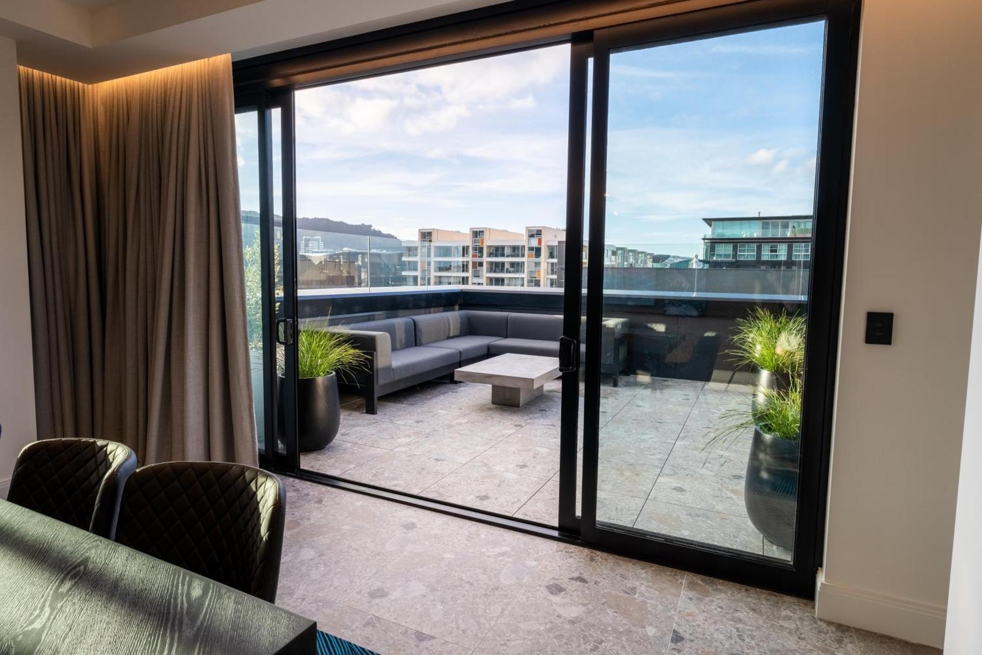 Hotel Tryp By Wyndham Wellington, Tory Street Exterior foto
